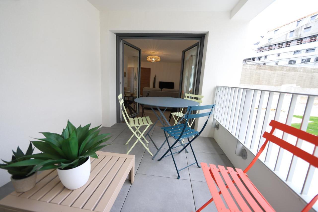 Apartment Le Au Bout De La Rue - Garage Et Balcon A Deux Pas Du Centre Annecy