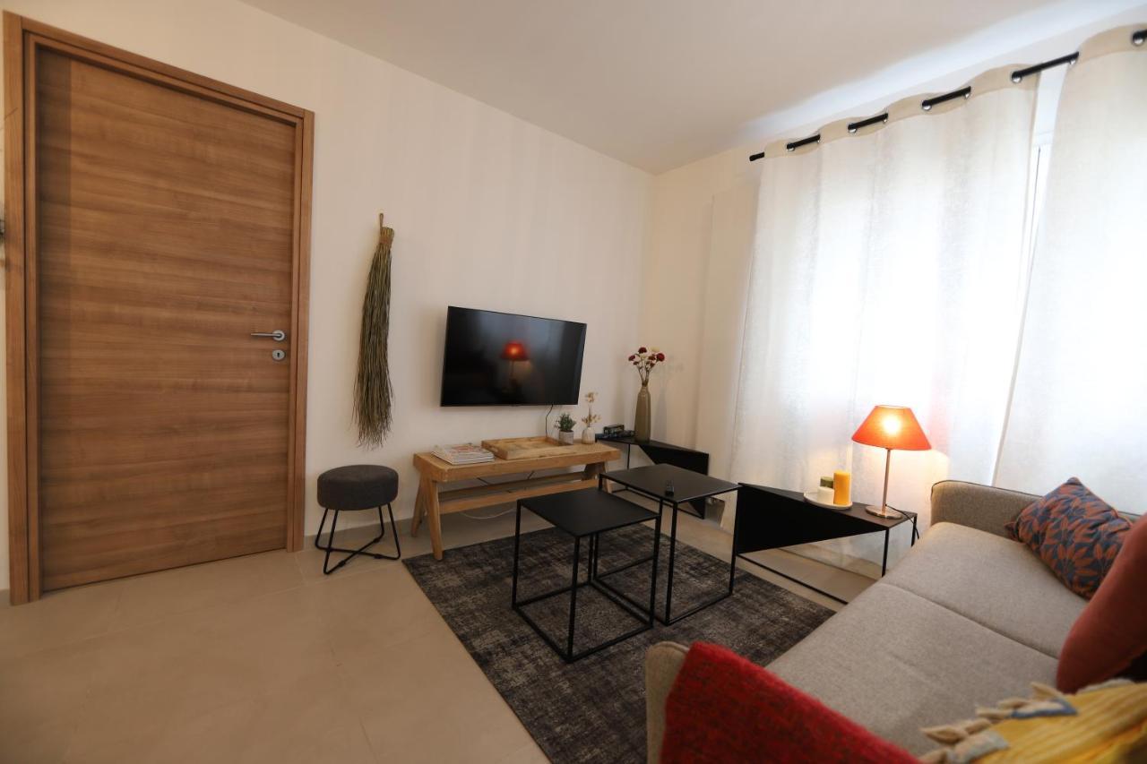 Le Au Bout De La Rue - Garage Et Balcon A Deux Pas Du Centre Apartment *